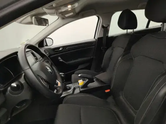 RENAULT MEGANE ESTATE IV - voiture d'occasion - Photo 16