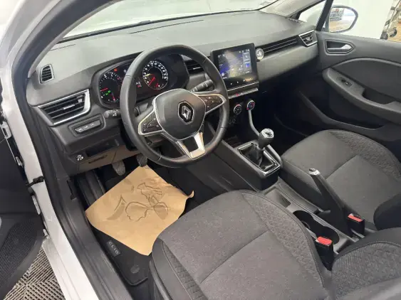RENAULT CLIO V - voiture d'occasion - Photo 17