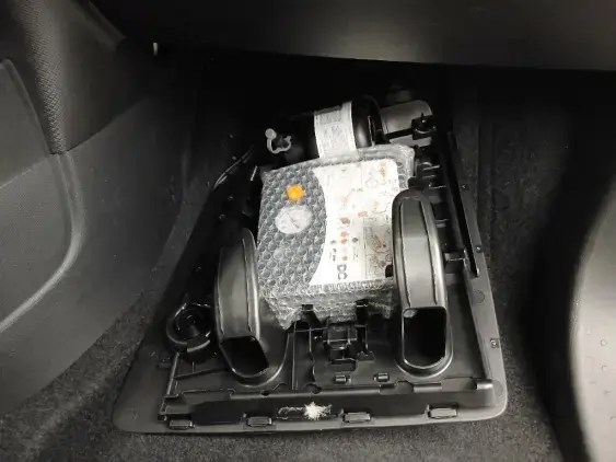 RENAULT TWINGO ELECTRIQUE III - voiture d'occasion - Photo 17