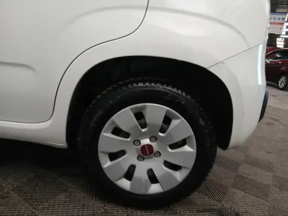 FIAT PANDA III - voiture d'occasion - Photo 23