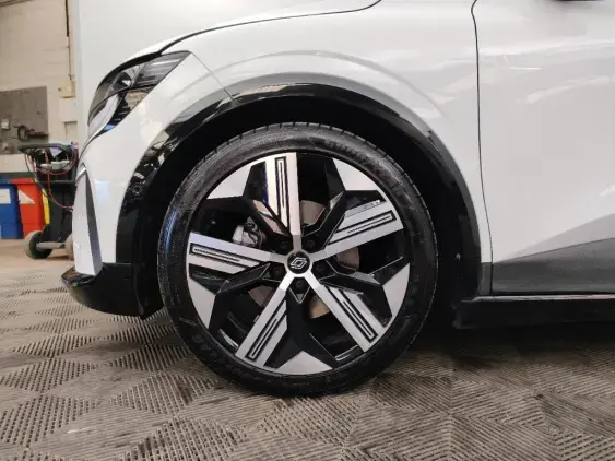RENAULT MEGANE V - voiture d'occasion - Photo 21