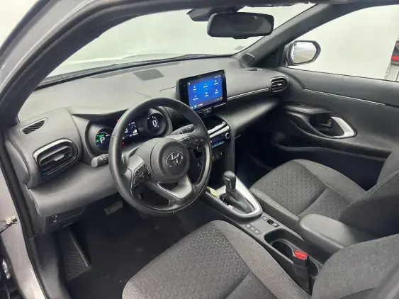 TOYOTA YARIS CROSS I - voiture d'occasion - Photo 18