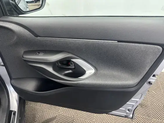 TOYOTA YARIS CROSS I - voiture d'occasion - Photo 20