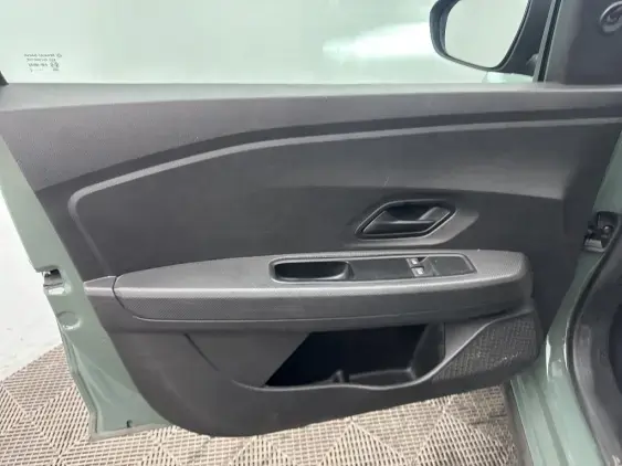 DACIA SANDERO III - voiture d'occasion - Photo 18