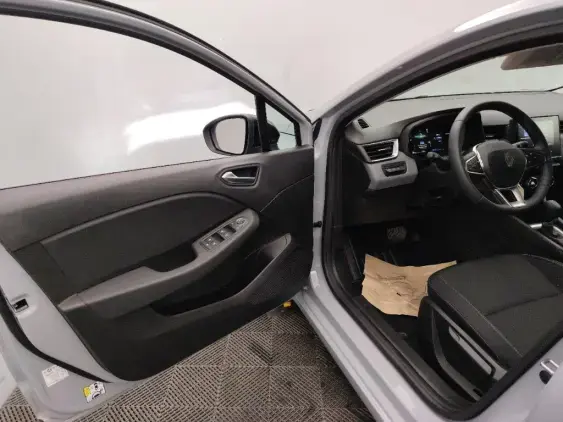 RENAULT CLIO V - voiture d'occasion - Photo 18