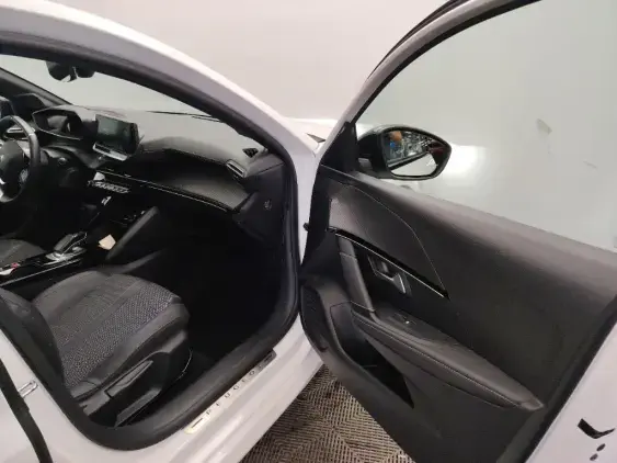 PEUGEOT 208 ELECTRIQUE II - voiture d'occasion - Photo 18