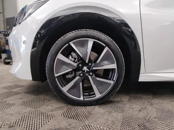 PEUGEOT 208 ELECTRIQUE II - voiture d'occasion - Photo 20