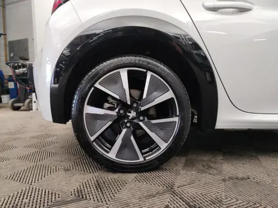 PEUGEOT 208 ELECTRIQUE II - voiture d'occasion - Photo 22