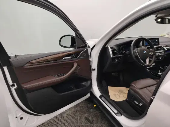 BMW X3 III - voiture d'occasion - Photo 17