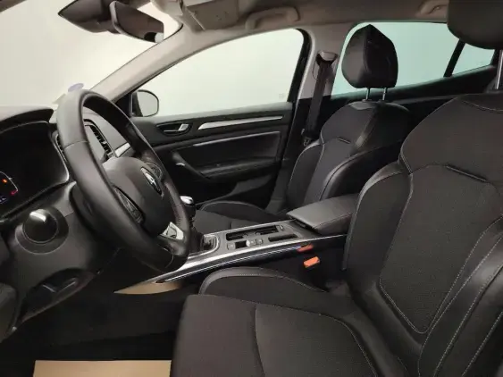 RENAULT MEGANE IV - voiture d'occasion - Photo 17