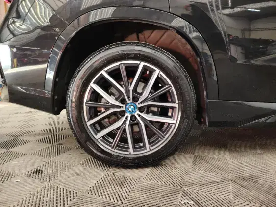 BMW X1 U11 - voiture d'occasion - Photo 21