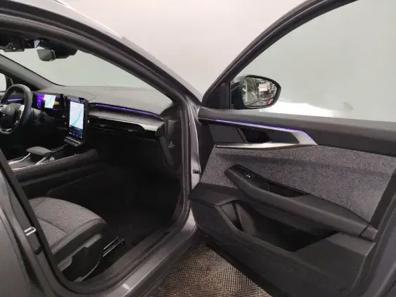 RENAULT ESPACE VI - voiture d'occasion - Photo 18