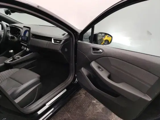 RENAULT CLIO V - voiture d'occasion - Photo 19