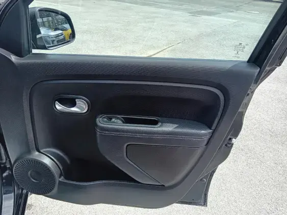 RENAULT TWINGO ELECTRIQUE III - voiture d'occasion - Photo 20