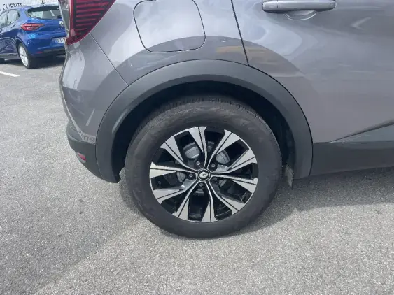 RENAULT CAPTUR II - voiture d'occasion - Photo 25