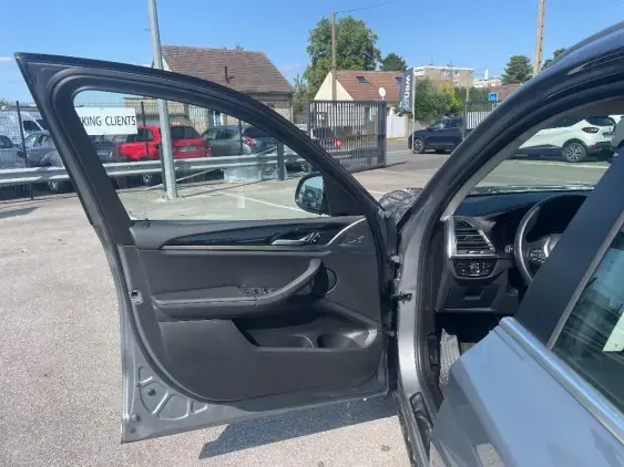 BMW X3 III - voiture d'occasion - Photo 19