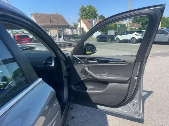 BMW X3 III - voiture d'occasion - Photo 20