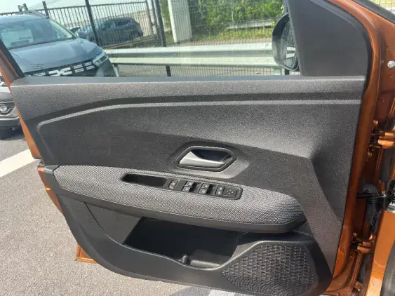 DACIA SANDERO III - voiture d'occasion - Photo 19