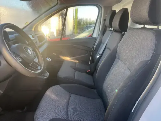 RENAULT TRAFIC FG III - voiture d'occasion - Photo 18