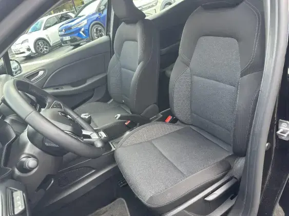 RENAULT CLIO V - voiture d'occasion - Photo 18