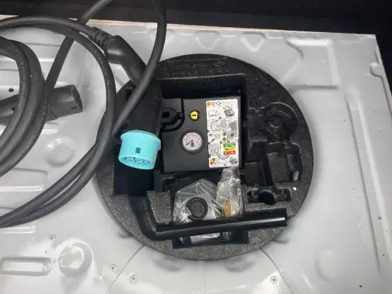 RENAULT ZOE - voiture d'occasion - Photo 17