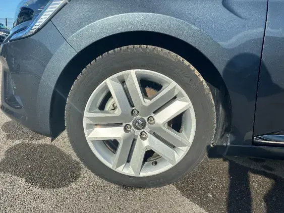 RENAULT CLIO V - voiture d'occasion - Photo 23