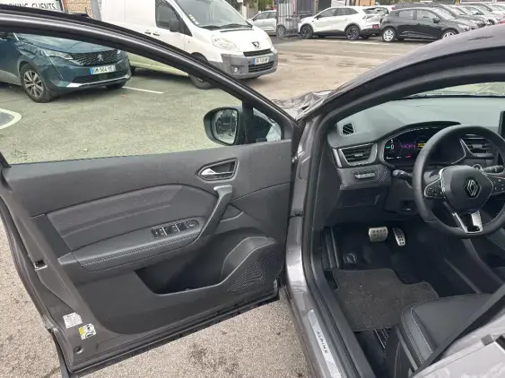 RENAULT CAPTUR II - voiture d'occasion - Photo 19