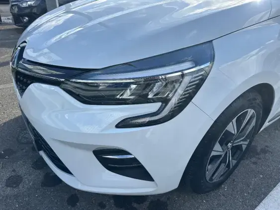 RENAULT CLIO V - voiture d'occasion - Photo 22