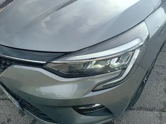 RENAULT CLIO V - voiture d'occasion - Photo 22