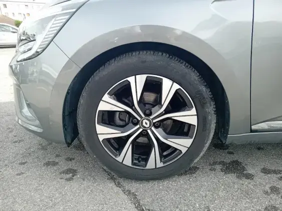 RENAULT CLIO V - voiture d'occasion - Photo 23