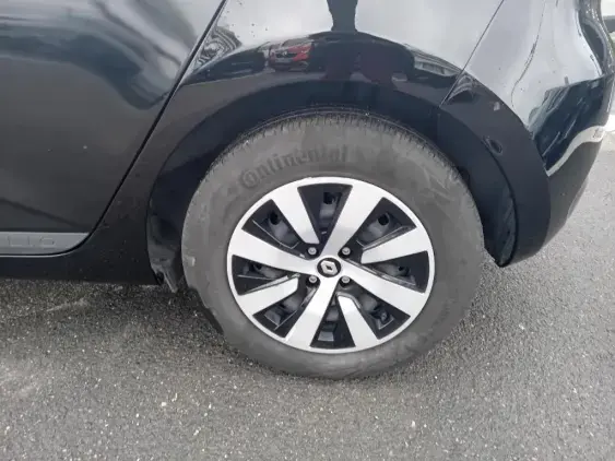 RENAULT CLIO V - voiture d'occasion - Photo 24