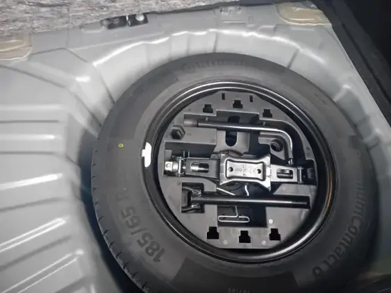 RENAULT CLIO V - voiture d'occasion - Photo 17