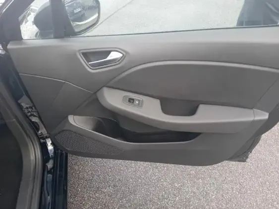 RENAULT CLIO V - voiture d'occasion - Photo 20