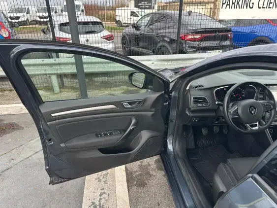 RENAULT MEGANE IV - voiture d'occasion - Photo 19