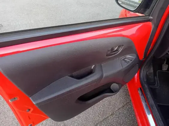 PEUGEOT 108 - voiture d'occasion - Photo 19