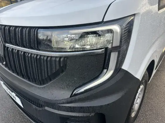 RENAULT MASTER IV - voiture d'occasion - Photo 22