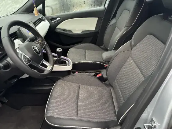 RENAULT CLIO V - voiture d'occasion - Photo 18