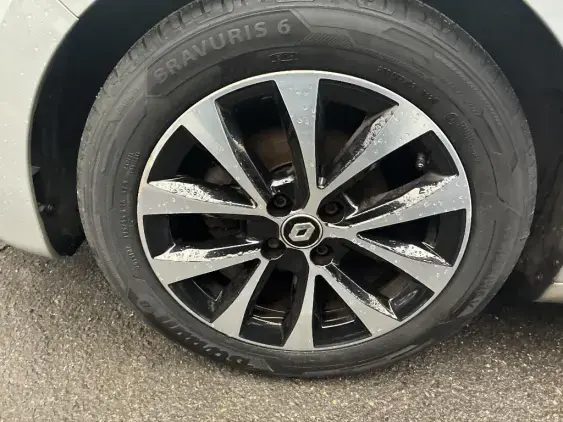 RENAULT CLIO V - voiture d'occasion - Photo 23