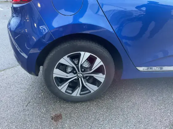 RENAULT CLIO V - voiture d'occasion - Photo 25