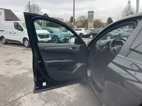 RENAULT ARKANA - voiture d'occasion - Photo 19