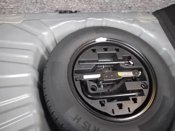 RENAULT CLIO V - voiture d'occasion - Photo 17