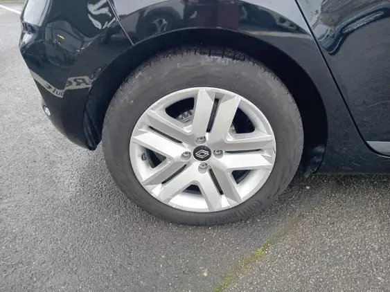 RENAULT CLIO V - voiture d'occasion - Photo 25