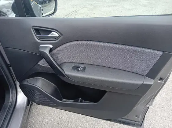 RENAULT CAPTUR II - voiture d'occasion - Photo 20