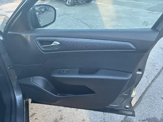 RENAULT ARKANA - voiture d'occasion - Photo 20