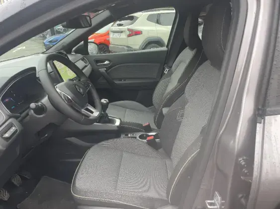 RENAULT CAPTUR II - voiture d'occasion - Photo 18