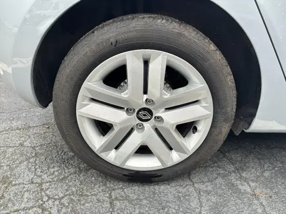 RENAULT CLIO V - voiture d'occasion - Photo 25