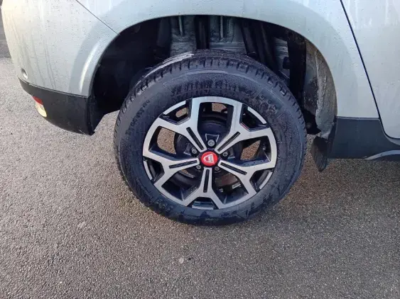 DACIA DUSTER II - voiture d'occasion - Photo 25