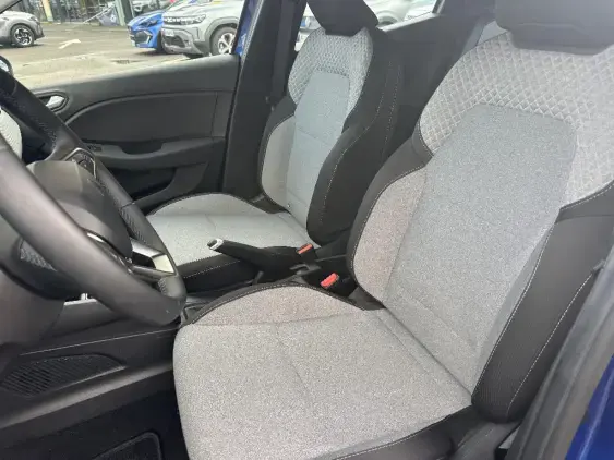 RENAULT CLIO V - voiture d'occasion - Photo 18