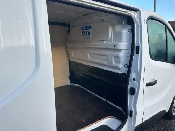 RENAULT TRAFIC FG III - voiture d'occasion - Photo 16