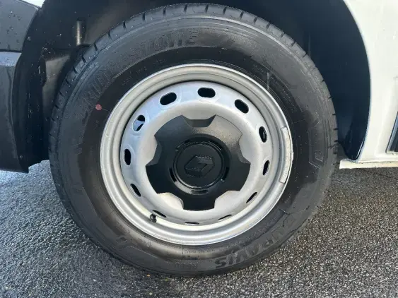 RENAULT TRAFIC FG III - voiture d'occasion - Photo 25